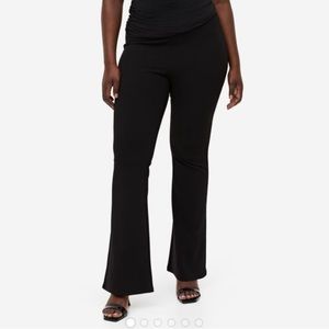 H&M Women’s Black Flared Leggings Ribbed size Small